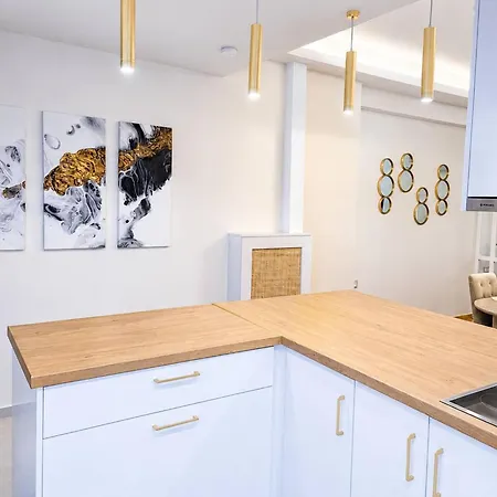 Holiday home Kookaburra Luxury 5mn To Sea 2bd 4pl 1ba *